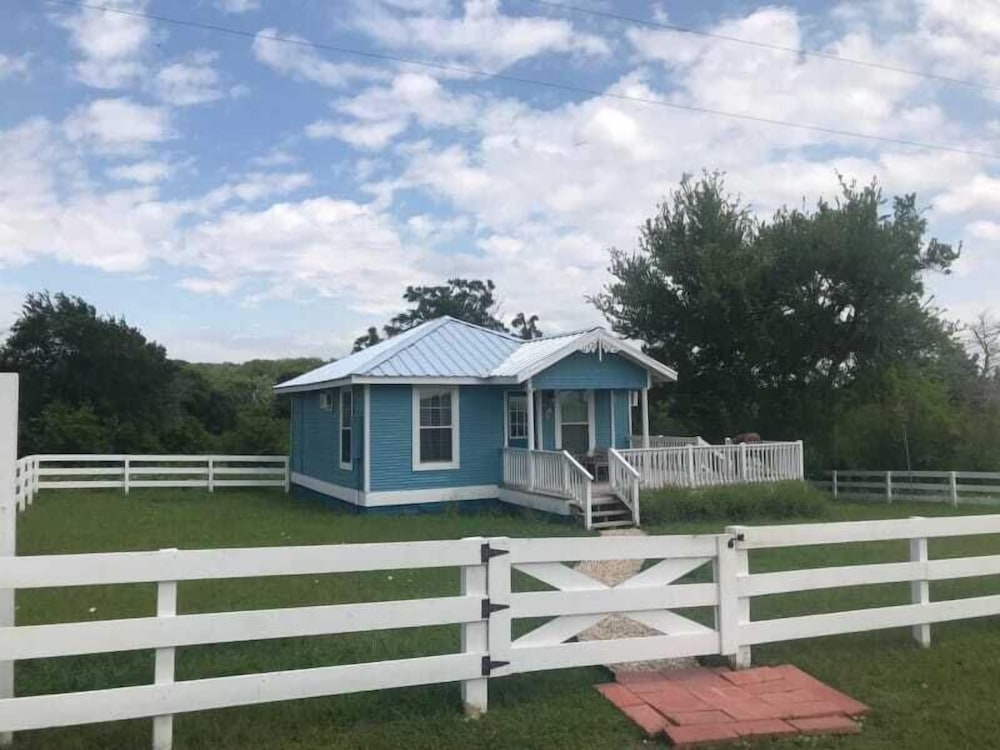 Lillian Farms Bed & Breakfast - photo 18