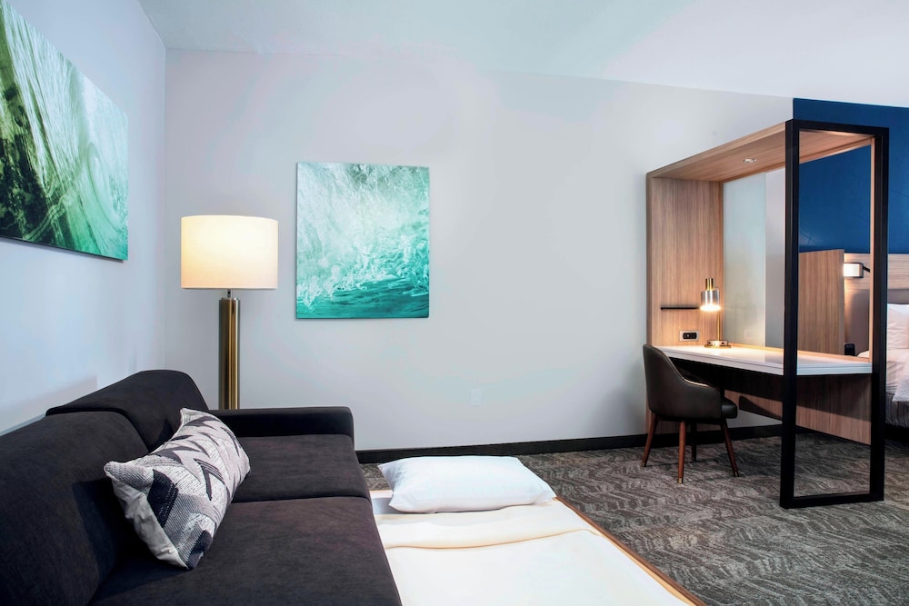 SpringHill Suites by Marriott Miami Doral - photo 4