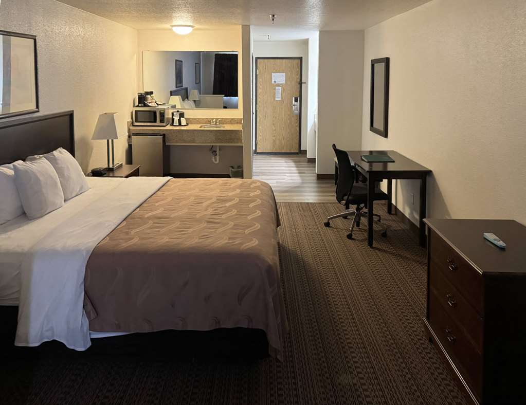 Quality Inn & Suites Yuma - photo 20