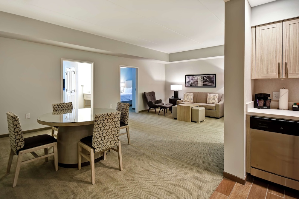 Homewood Suites by Hilton Greenville Downtown - photo 23