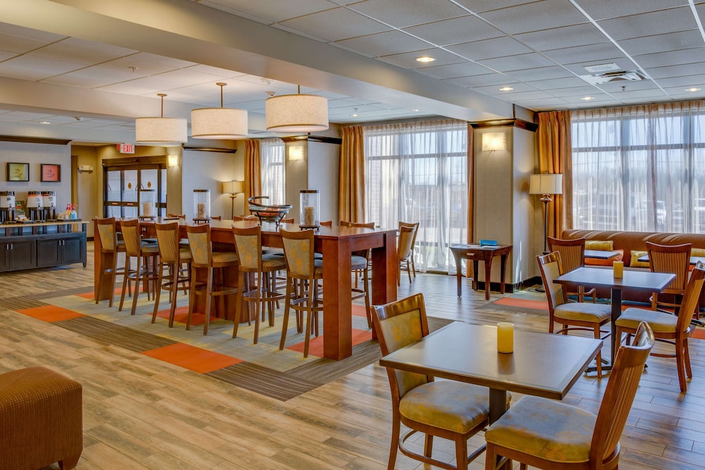 Hampton Inn Chickasha - photo 3