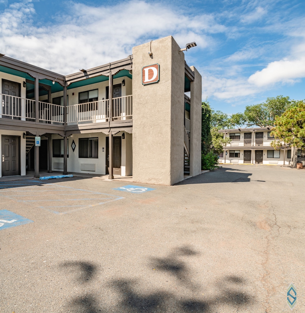 The Sage Hotel - photo 90