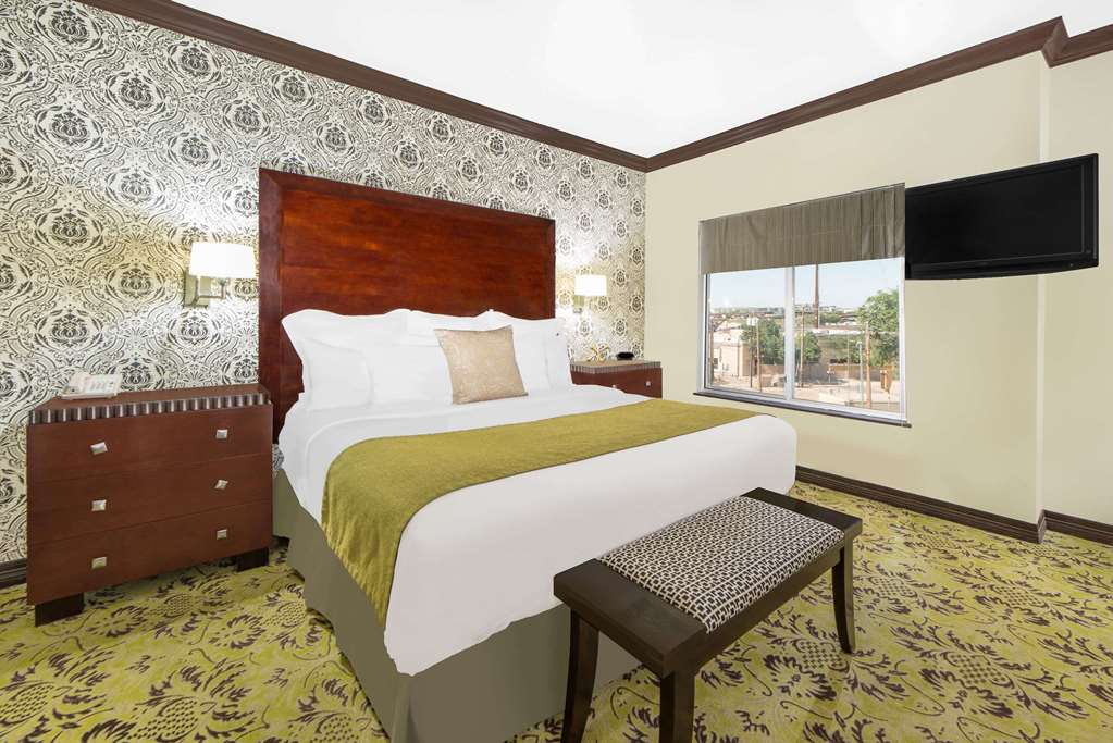 Hawthorn Suites by Wyndham Lubbock - photo 30