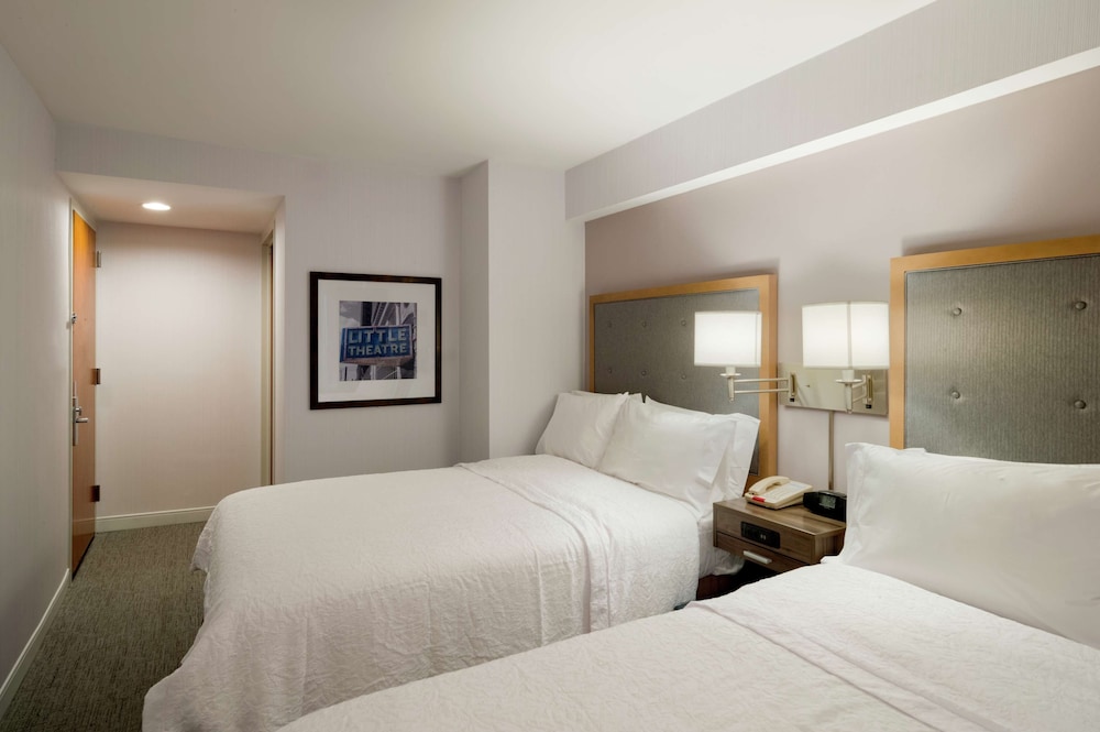 Hampton Inn Madison Square Garden Area Hotel - photo 6