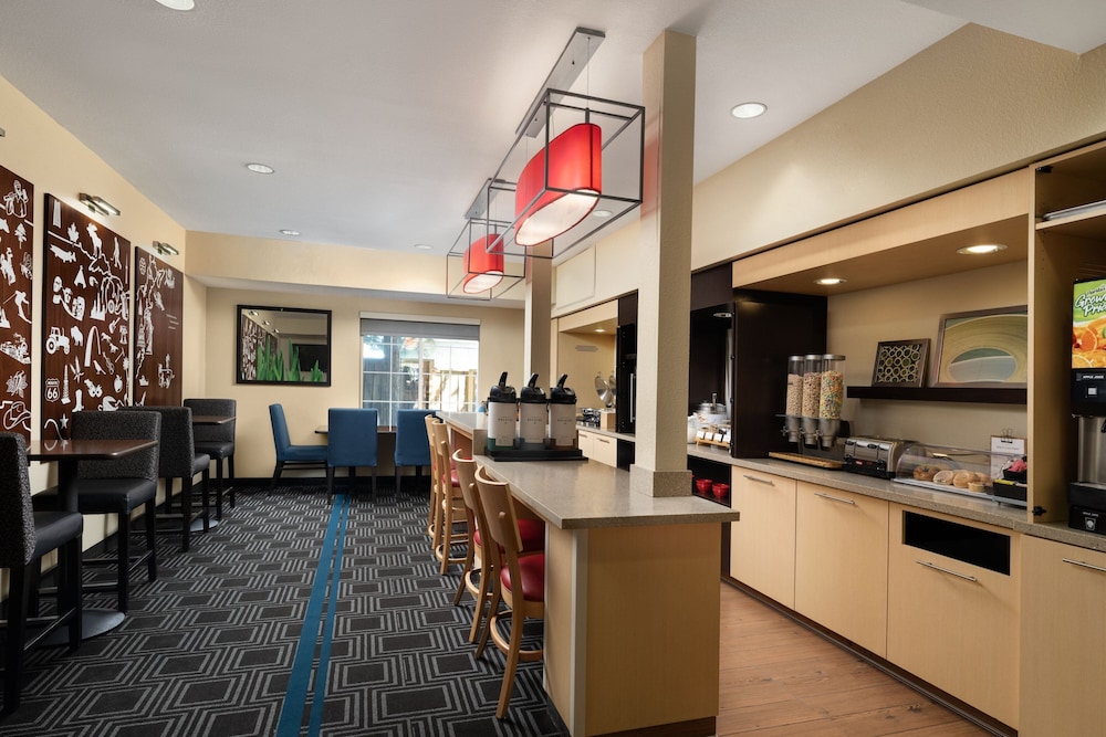 TownePlace Suites by Marriott San Jose Cupertino - photo 18