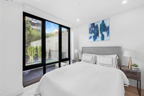 149BK 101 New construction 2BR Private garden W D - photo 14