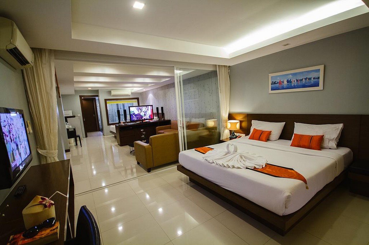 Platinum - carbon neutral hotel in Phuket