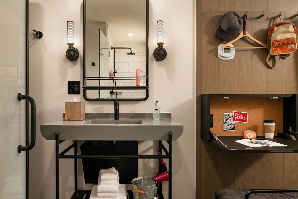 Moxy Austin University - photo 27