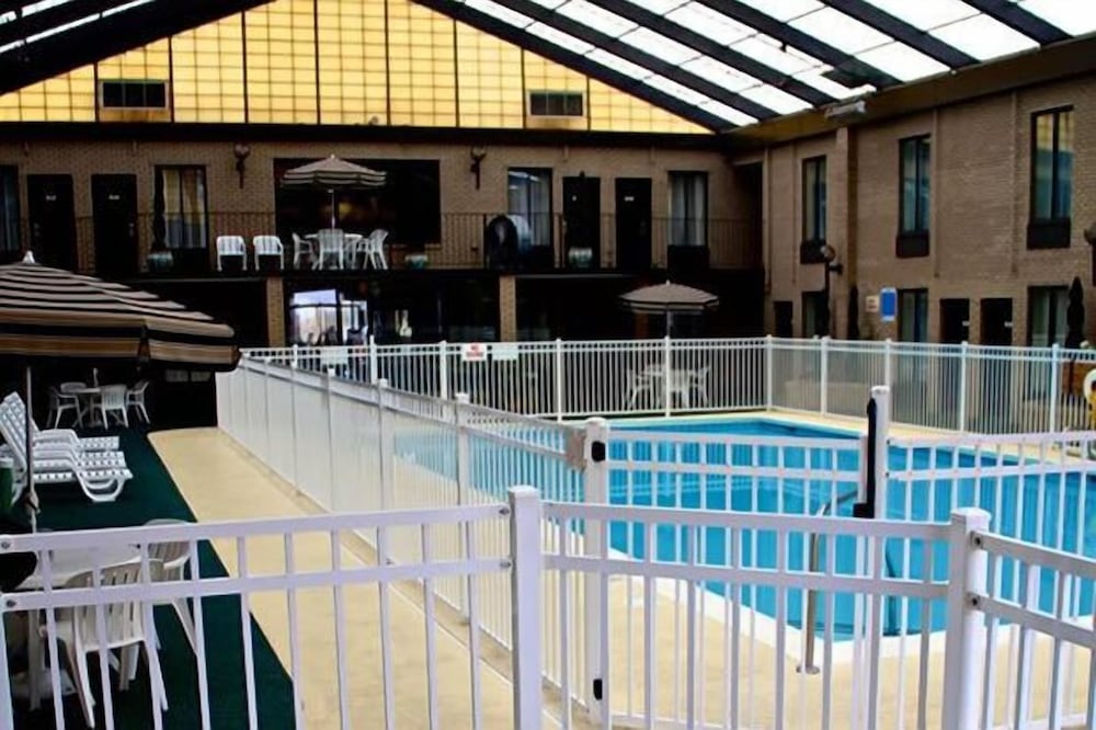 Gold Vault Inn - photo 13