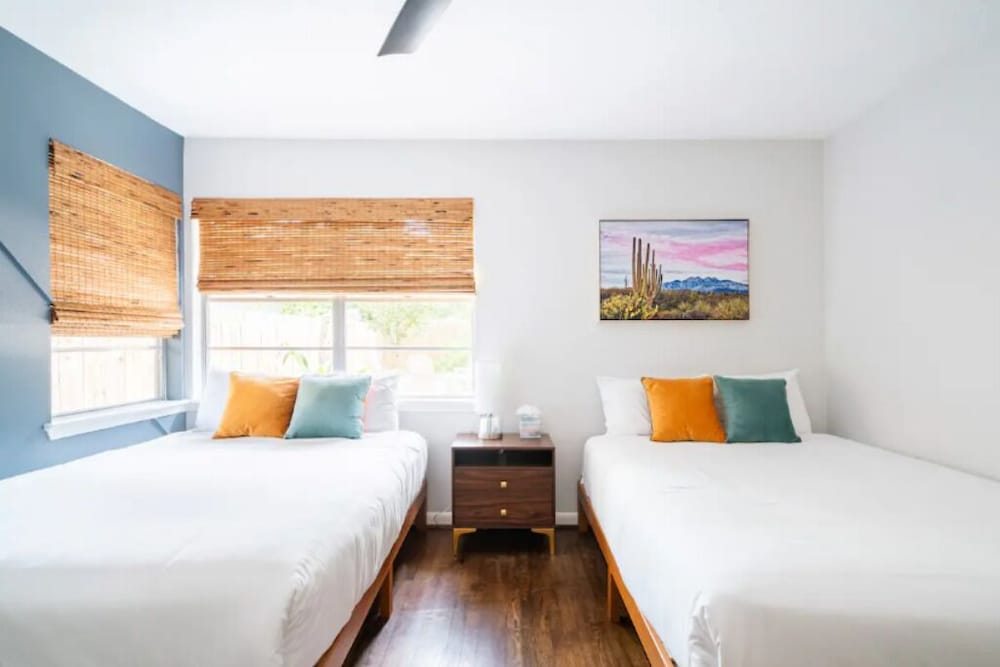Hummingbird - last minute hotel in Houston
