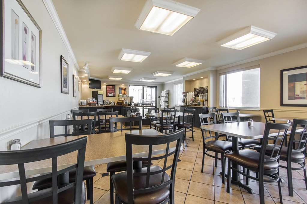 Greenstay Hotel Joplin Missouri - photo 35