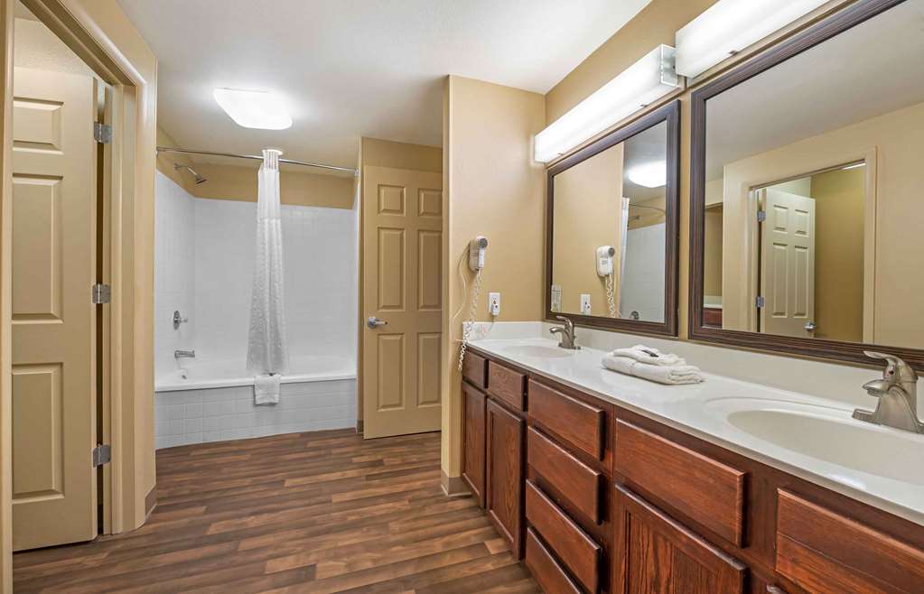 Extended Stay America Suites Indianapolis Northwest I465 - photo 37