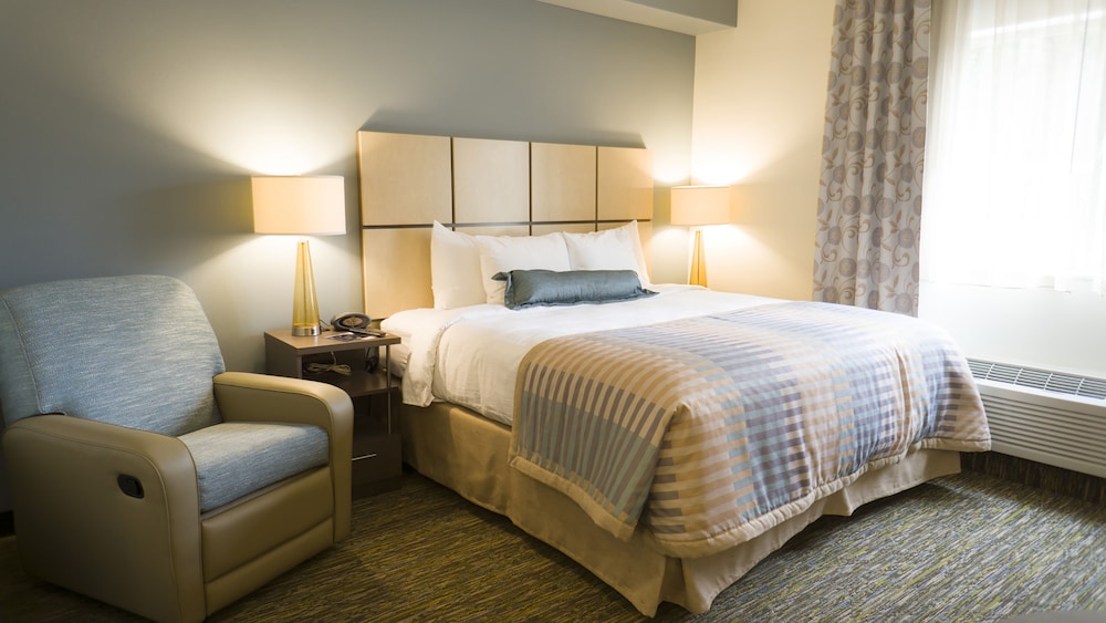 Candlewood Suites Vancouver Camas by IHG - photo 6