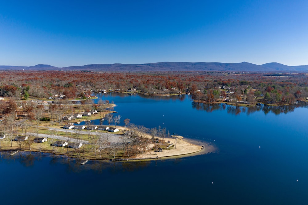 Crown Resorts at Lake Tansi West - photo 16