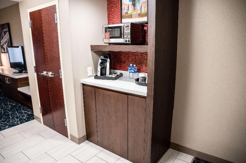 Hilton Garden Inn Fayetteville Fort Bragg - photo 100