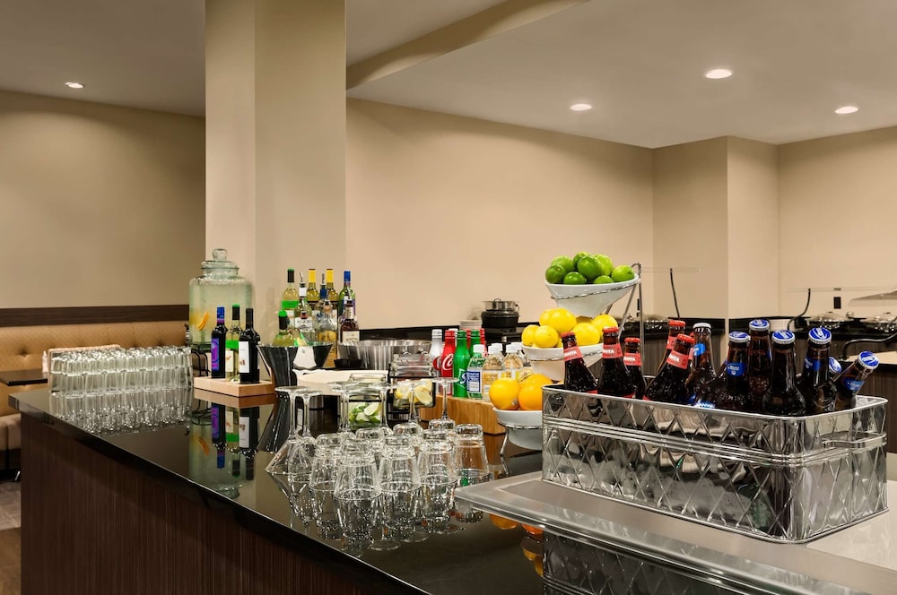 Embassy Suites by Hilton Salt Lake West Valley City - photo 63