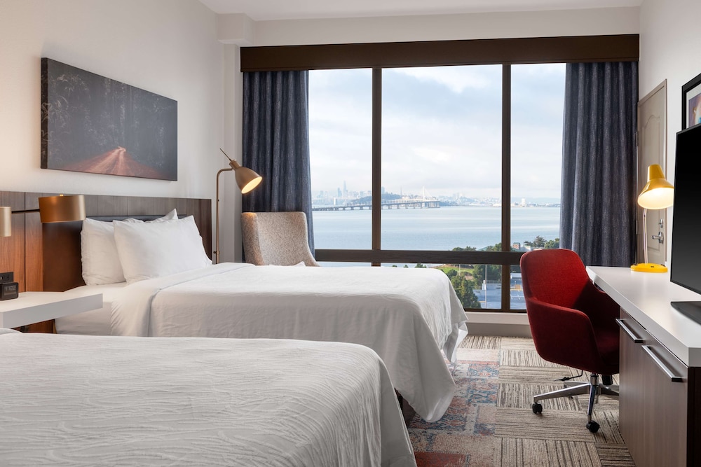 Hilton Garden Inn San Francisco Oakland Bay Bridge - photo 36
