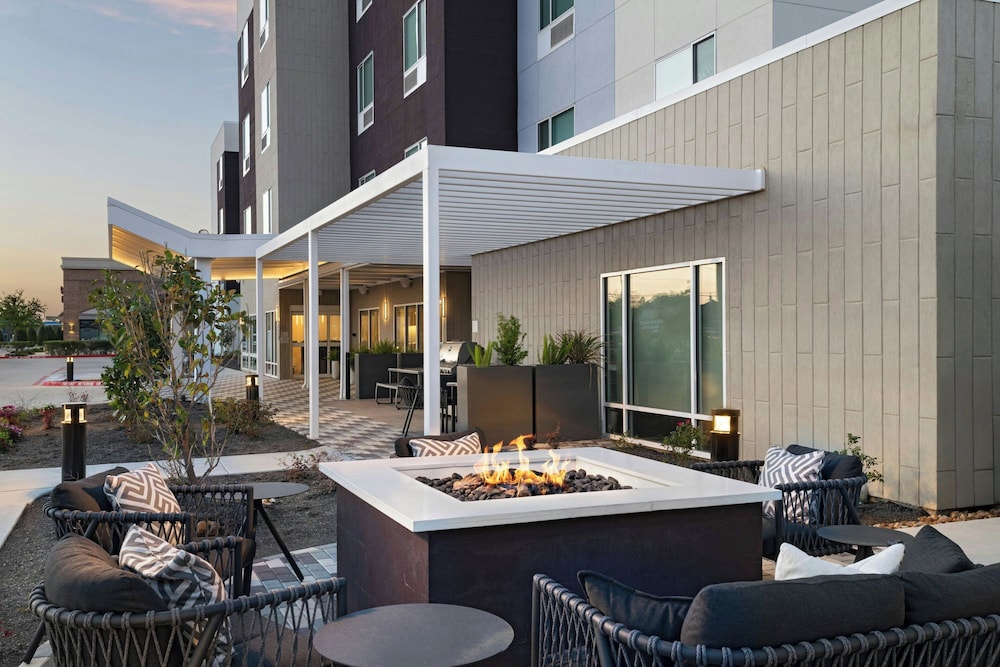 TownePlace Suites by Marriott Houston Tomball - photo 15