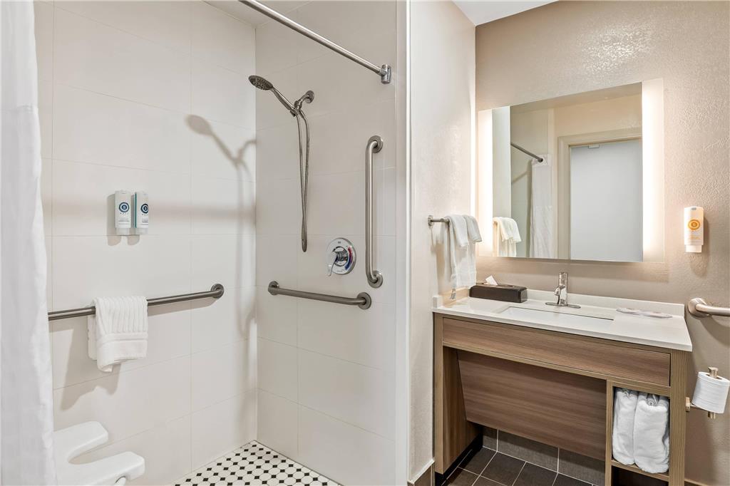 Comfort Inn Emporia - photo 19