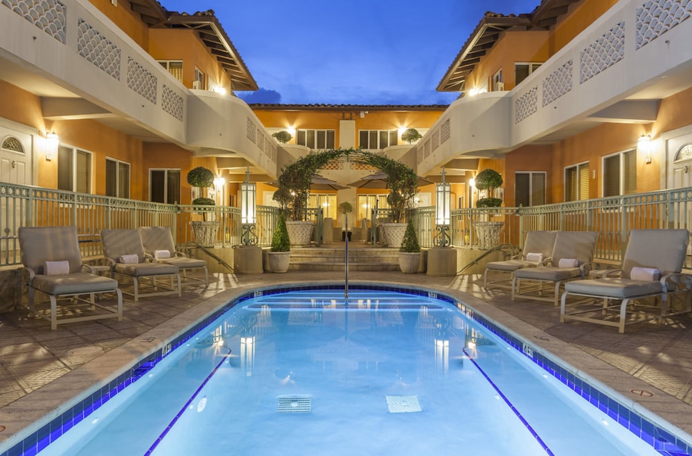 Sun Harbour Boutique Hotel - photo 31
