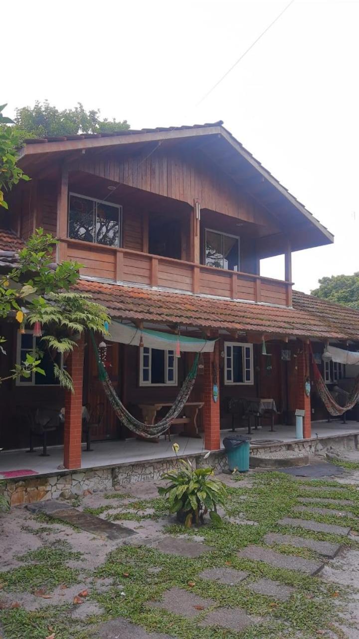 Pousada Sobre As Ondas Ilha Do Mel Pr in Paranagua, Brasil