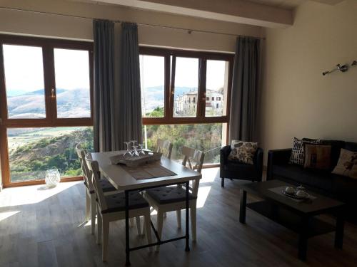 Appartamenti Raggio di Sole — hotel in Castel Del Monte