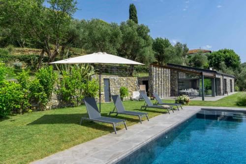 Villa Sant' Ambrogio Relax Di Lusso A Zoagli — 4-Star Luxury Hotel in Zoagli, Italy