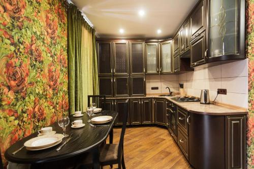 Best Apartments in Deribasovskaya — 4-Star Luxury Hotel in Odessa, Ukraine