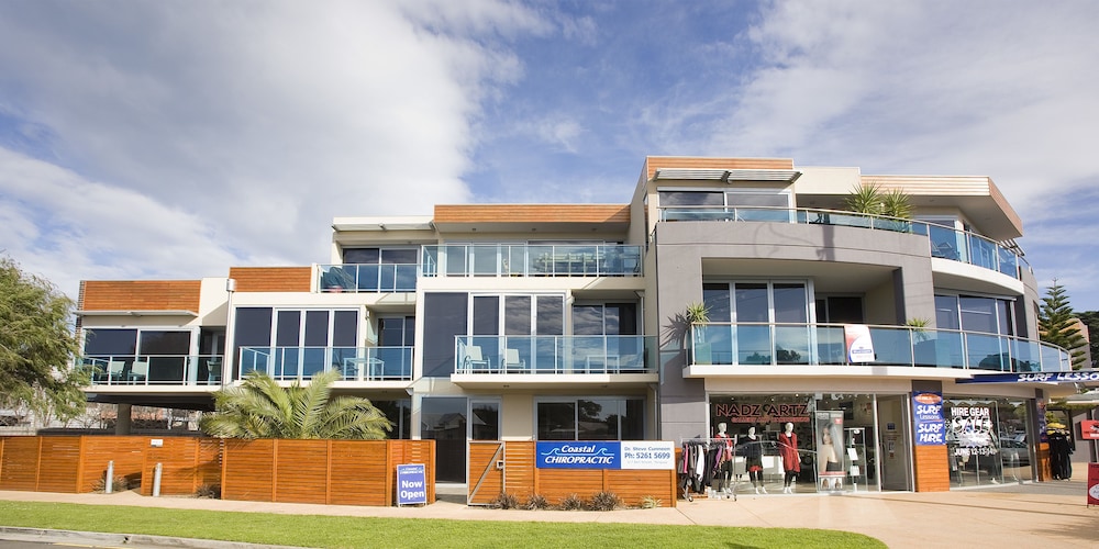 7 Bell Street Apartments — 4-Star Luxury Hotel in Torquay, Australia