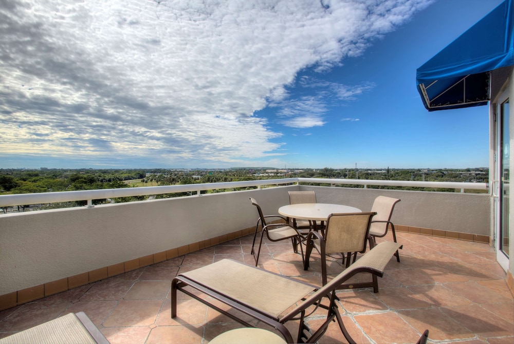 DoubleTree by Hilton Deerfield Beach Boca Raton - photo 30
