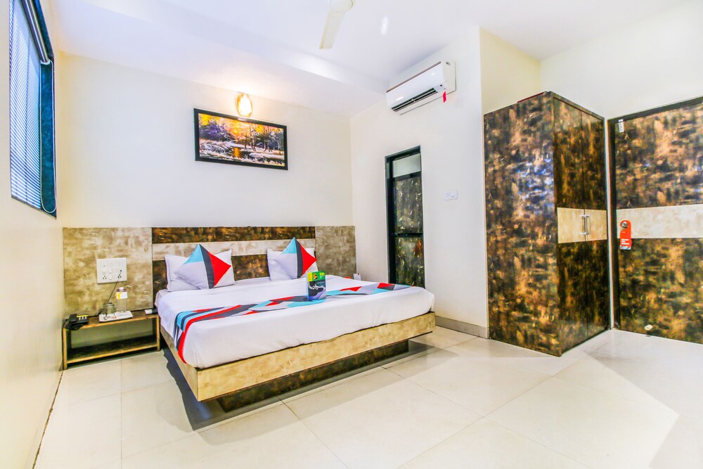 FabHotel Embassy Grand Kurla West