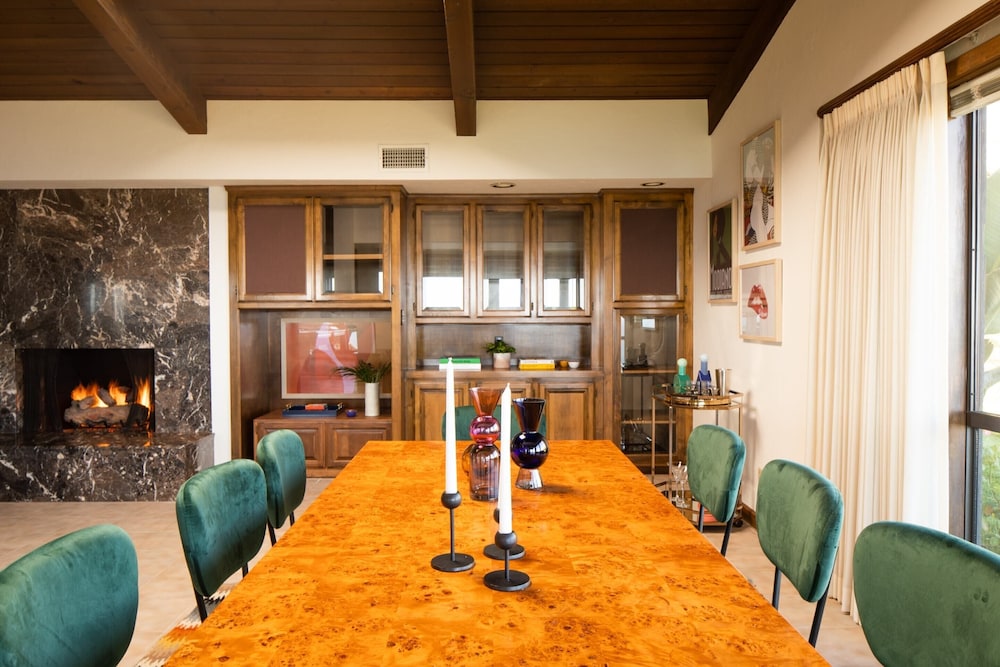 Cliffridge by Avantstay Lush Malibu Hills Estate w Breathtaking Ocean Views - photo 10