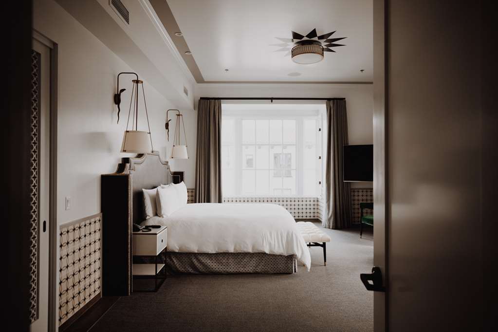 Hotel Californian - photo 12
