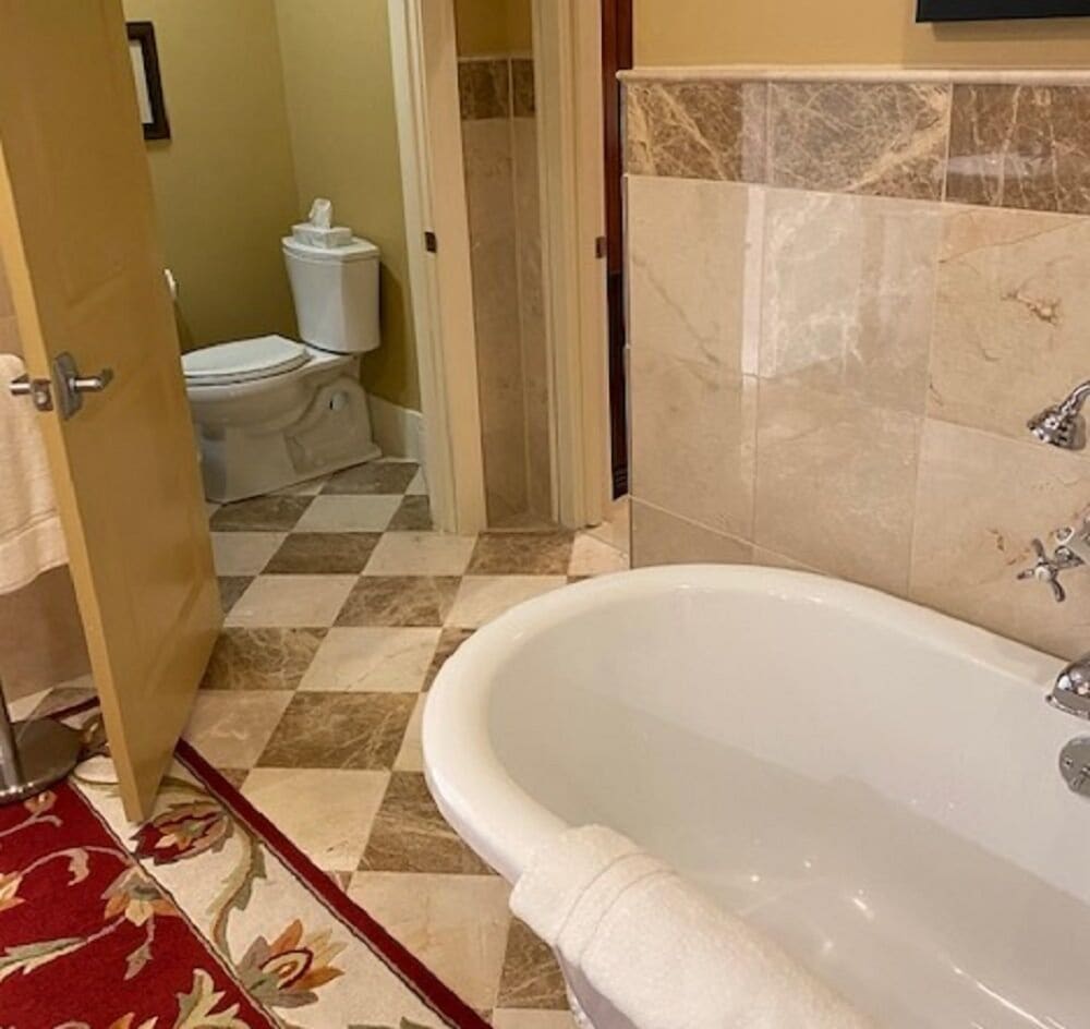 Hotel Dushore - photo 20