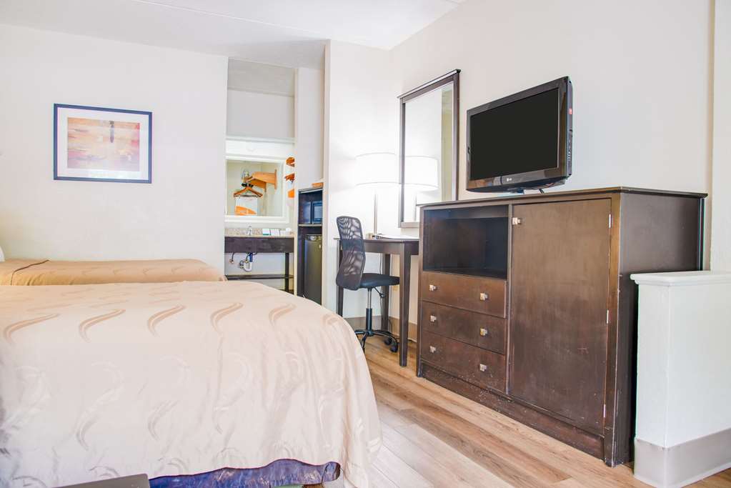 Quality Inn & Suites Aiken East - photo 8