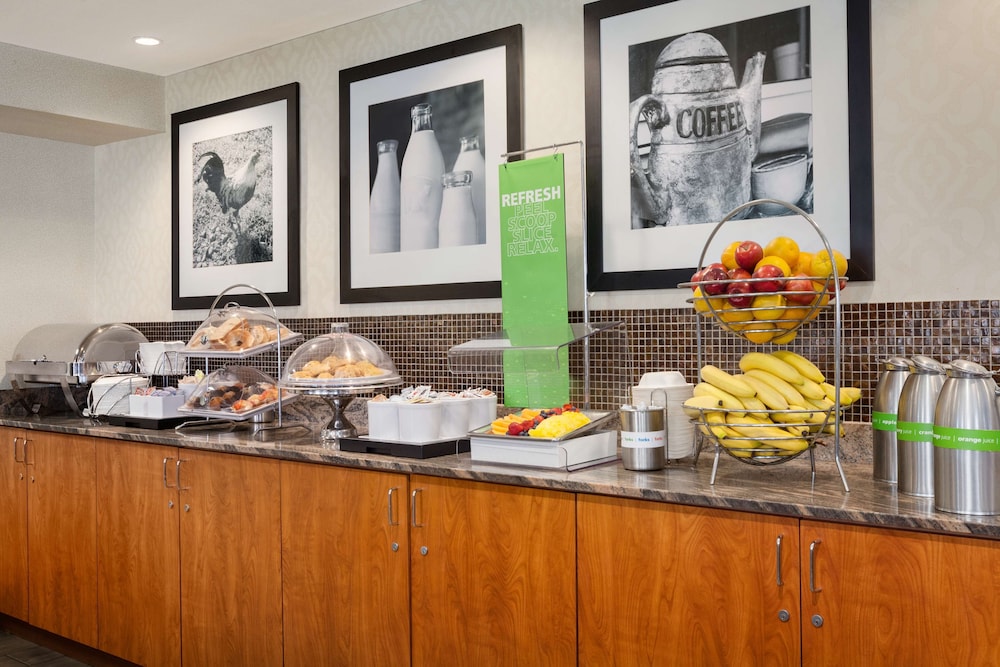 Hampton Inn Clackamas - photo 30