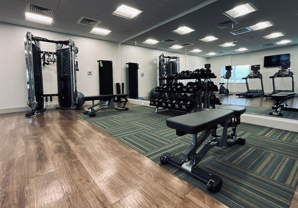 Holiday Inn Express & Suites Moundsville by IHG - photo 44