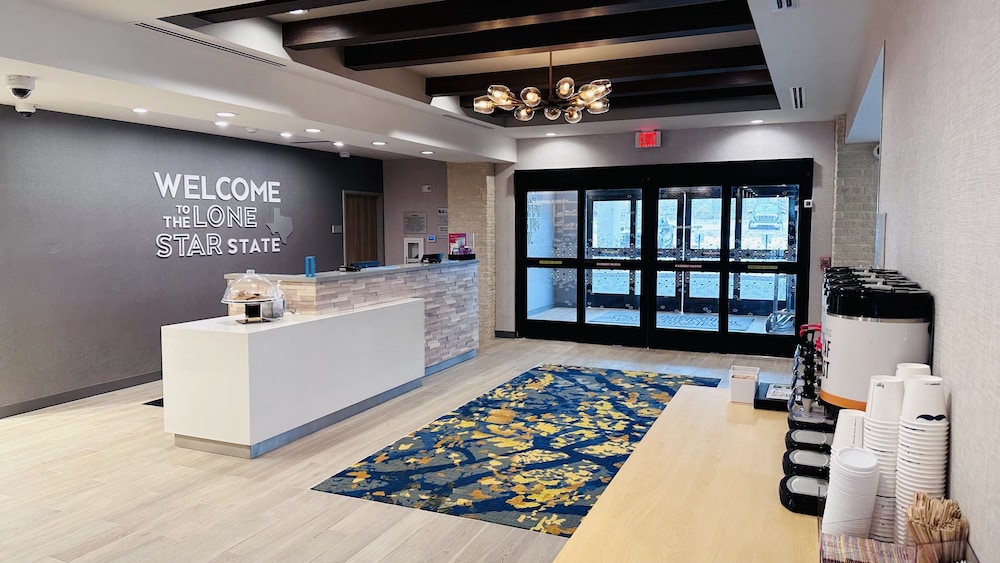 Hampton Inn & Suites Weatherford - photo 7
