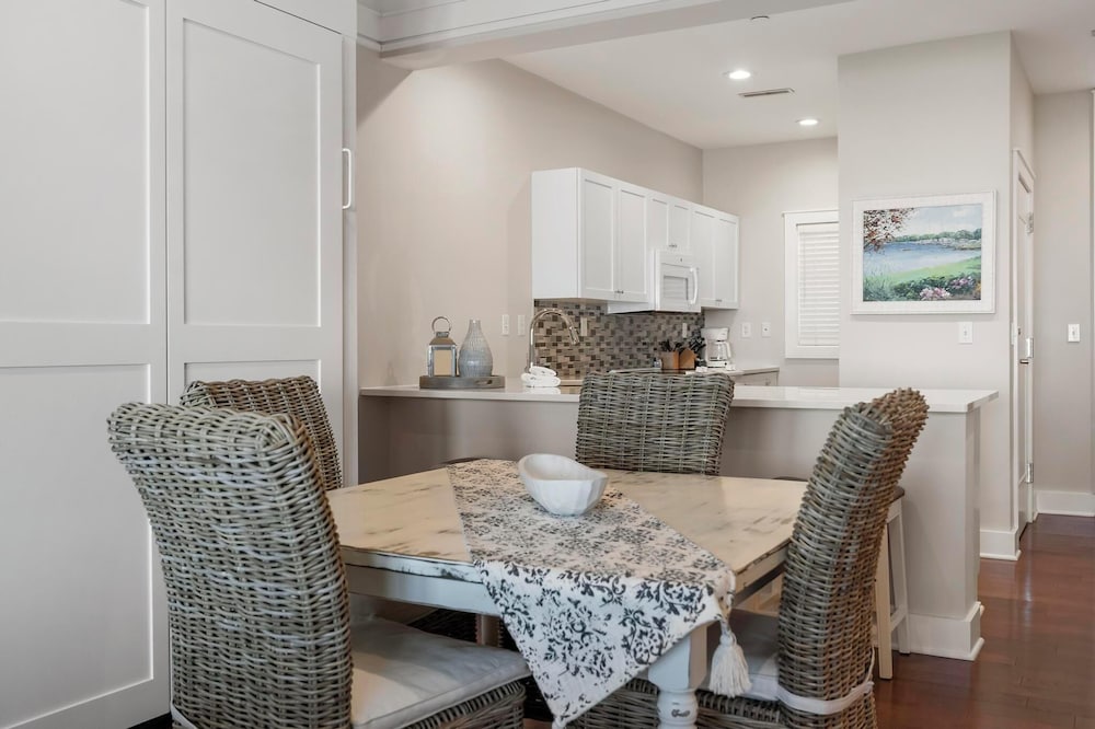 Village Suites Bay Harbor - photo 29