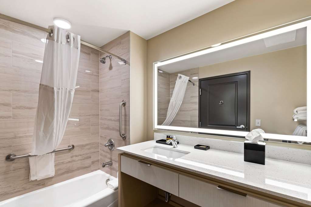 Best Western Plus Fillmore Inn & Suites - photo 40