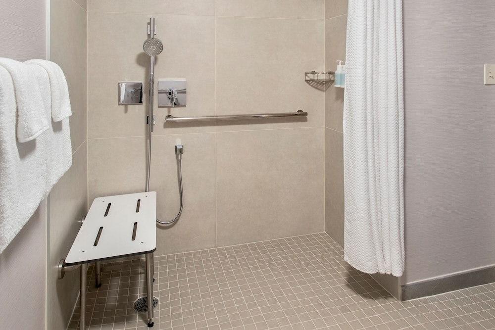 Courtyard by Marriott Tarrytown Westchester County - photo 18