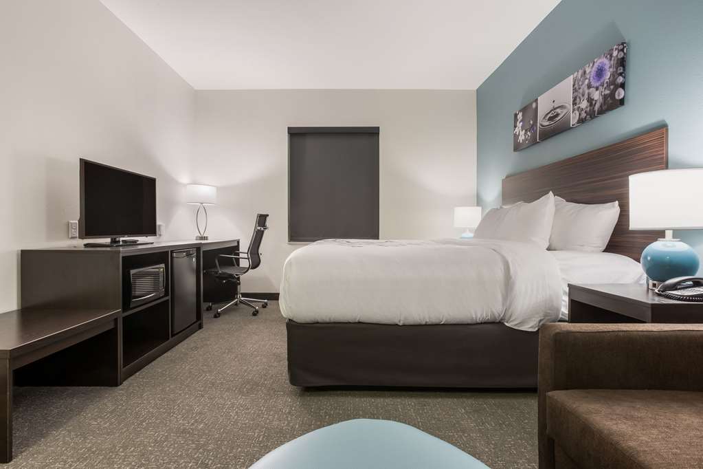 Sleep Inn & Suites Webb City - photo 12