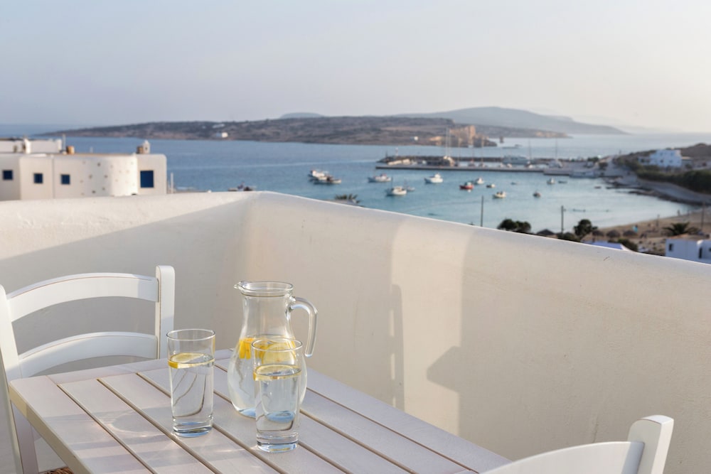 Aegean Colors Koufonisia — 4-Star Luxury Hotel in Naxos, Greece