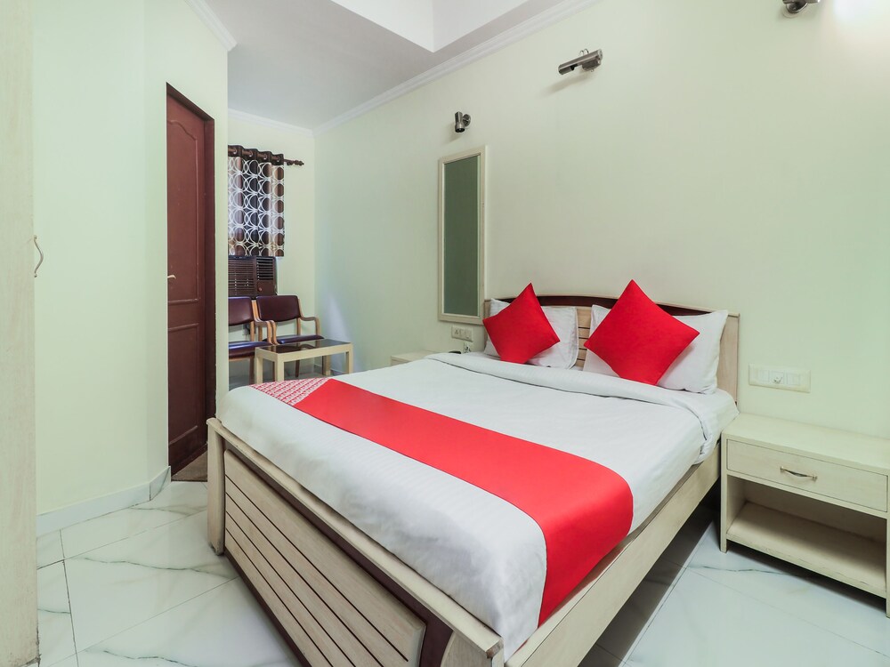Townhouse Mansarovar Metro Station Jaipur — 4-Star Luxury Hotel in Jaipur, India