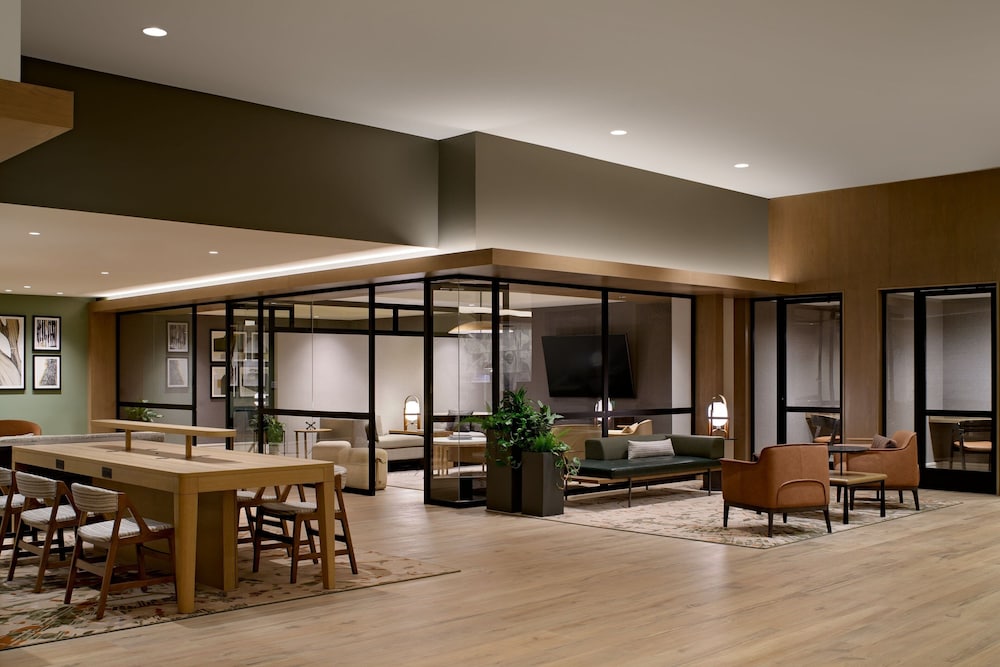 Sheraton Park Hotel at the Anaheim Resort - photo 4