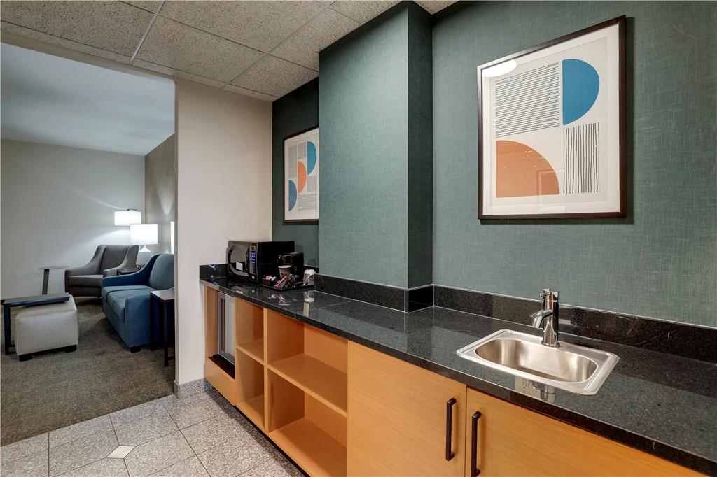Drury Inn & Suites Dayton North - photo 13