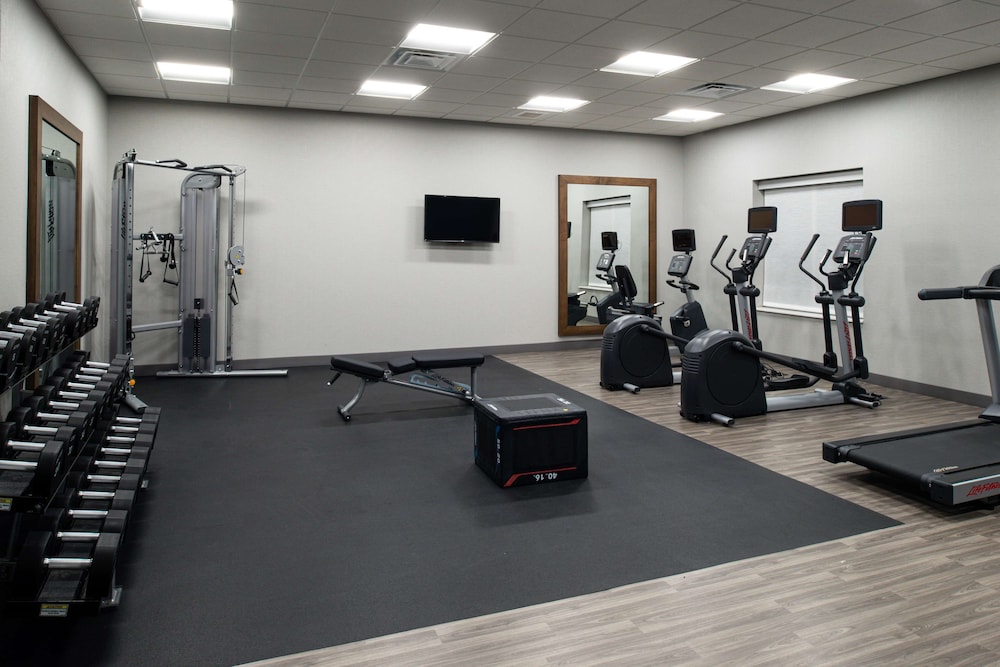 Hampton Inn & Suites Adrian - photo 47