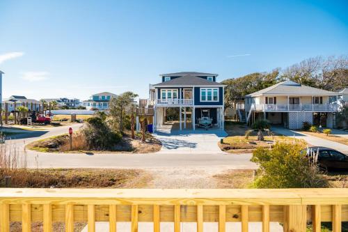 Splendid Days by Oak Island Accommodations - photo 28