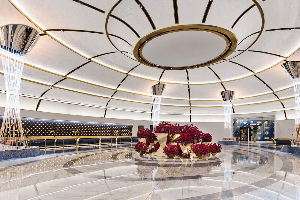 Fontainebleau Las Vegas - photo 6