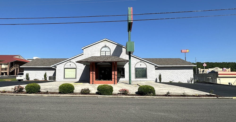 Royal Inn - last minute hotel in Cleveland